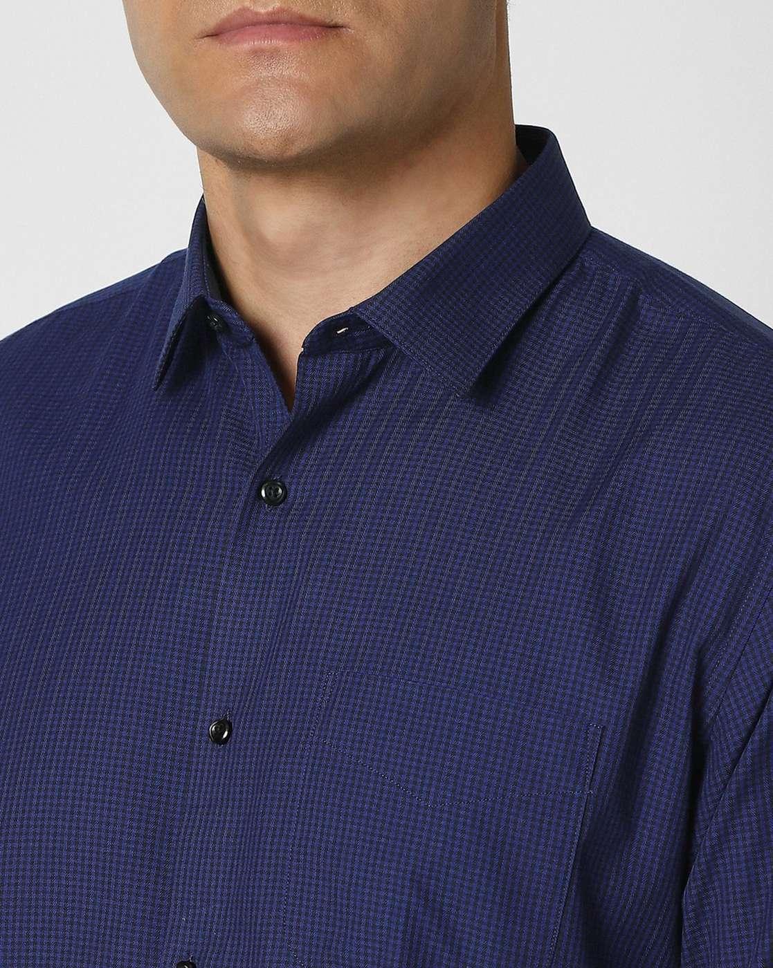 Men Spread-Collar Slim Fit Shirt