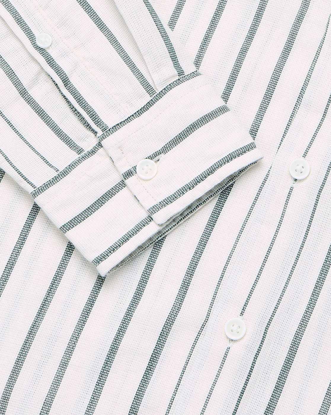 Men Regular Fit Striped Shirt