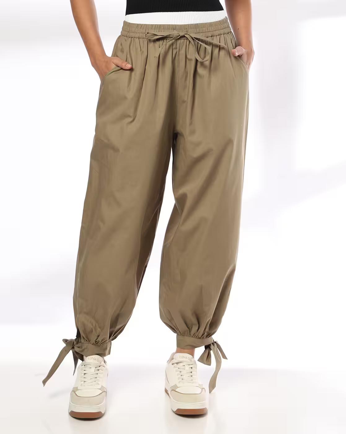 Women Relaxed Fit Tie-Up Balloon Pants