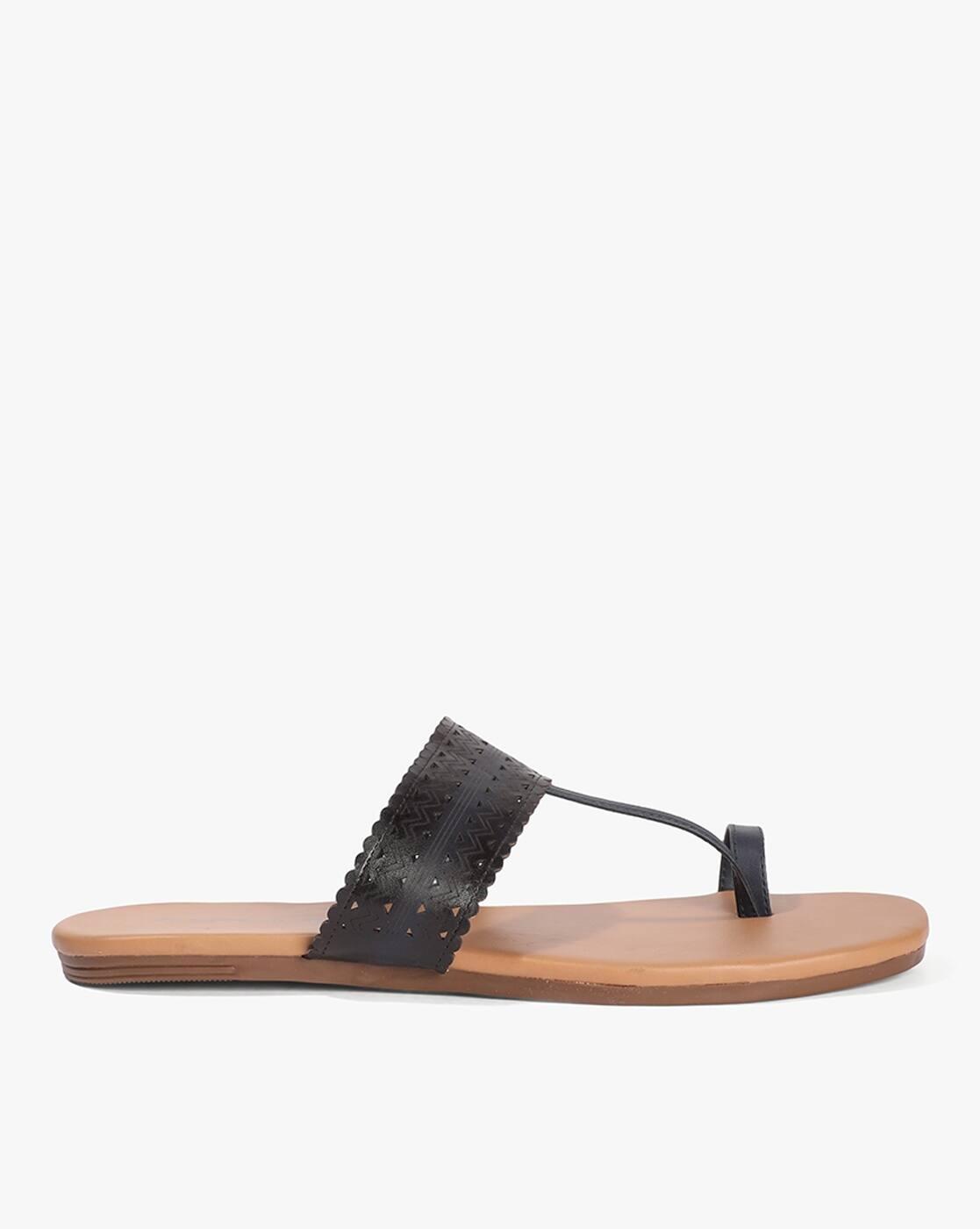 Women Perforated Toe-Ring Sandals
