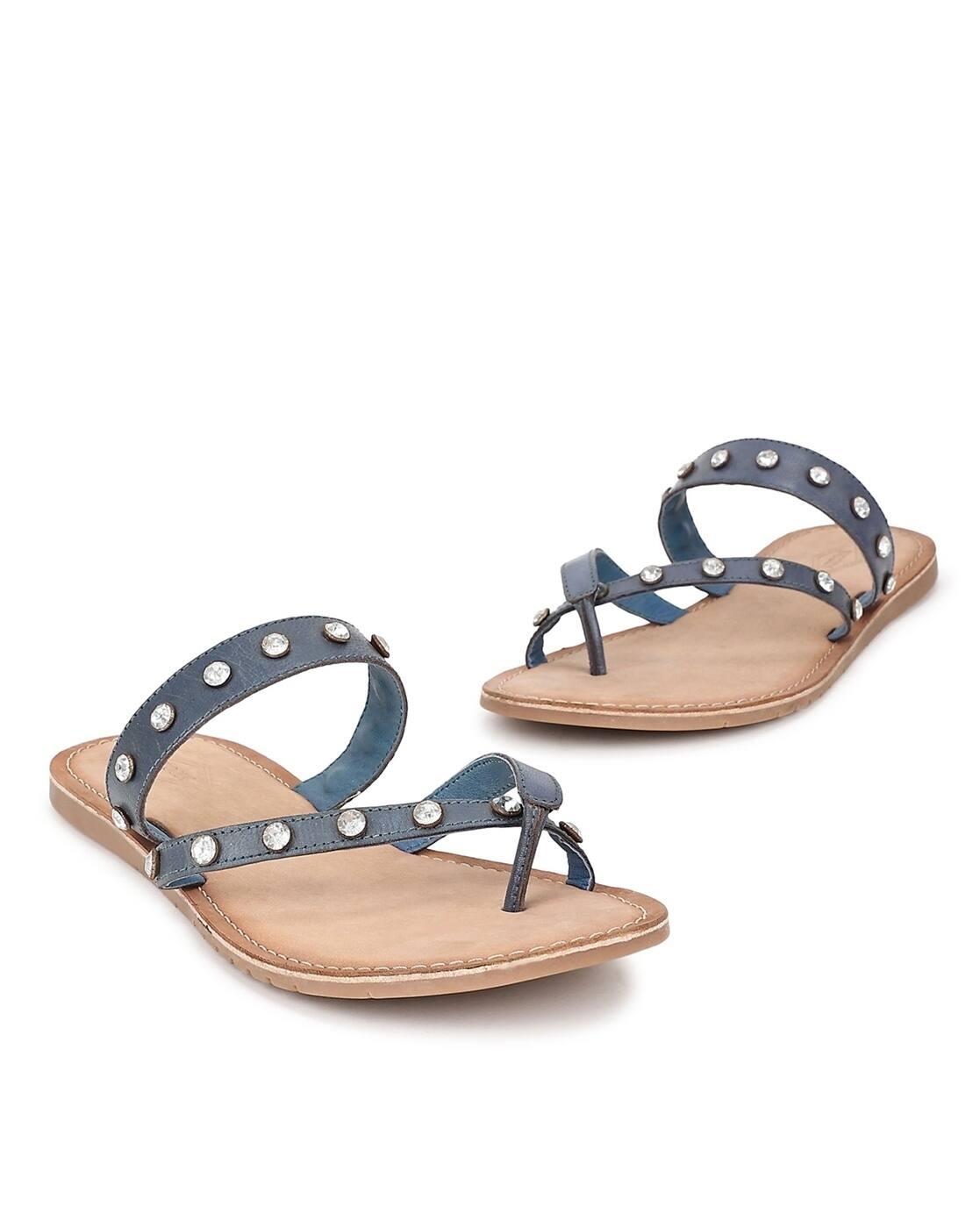 Women Embellished Leather Flat Sandals