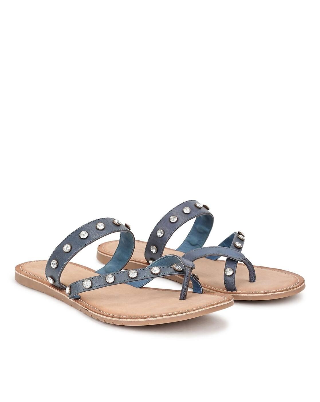 Women Embellished Leather Flat Sandals