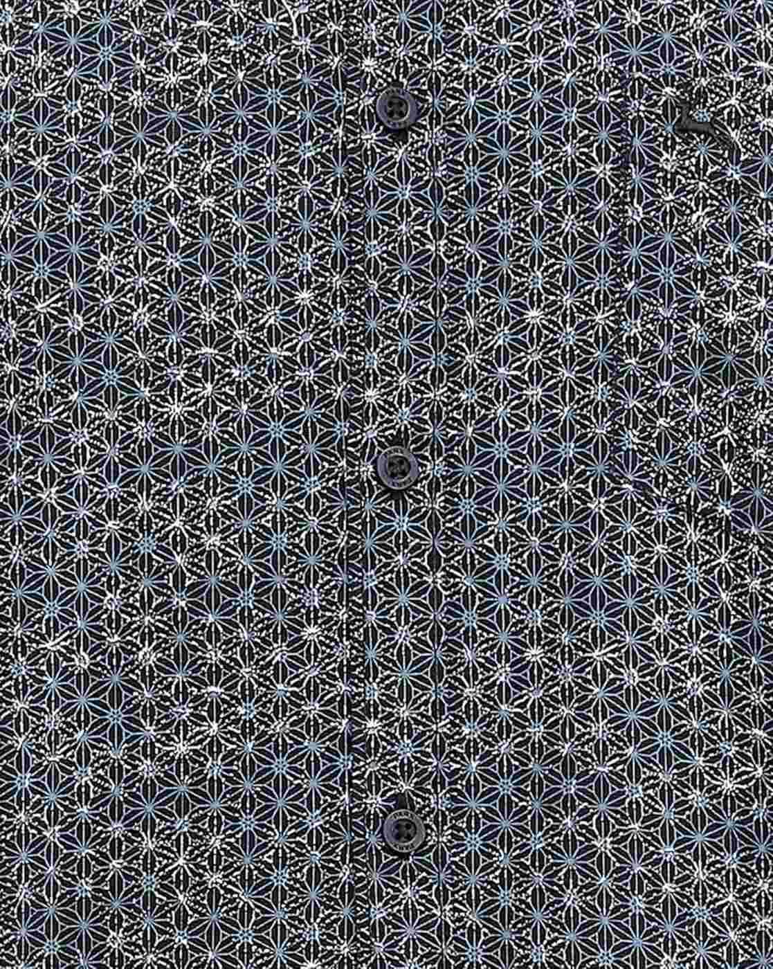 Men Floral Print Slim Fit Shirt with Patch Pocket