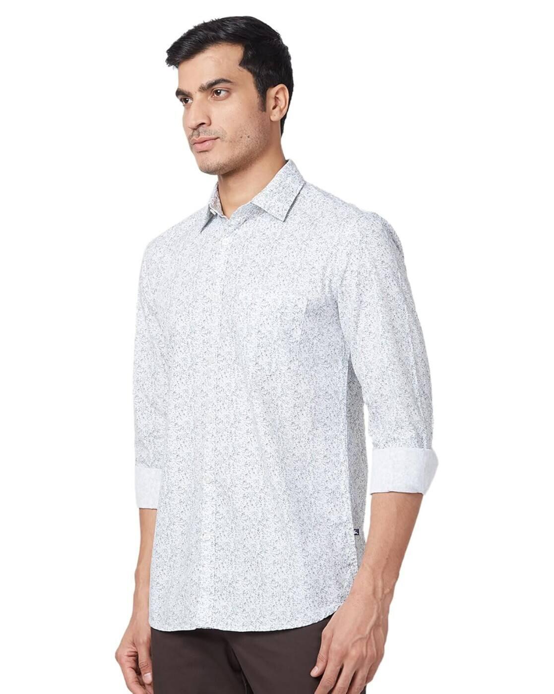 Men Printed Slim Fit Shirt with Patch Pocket