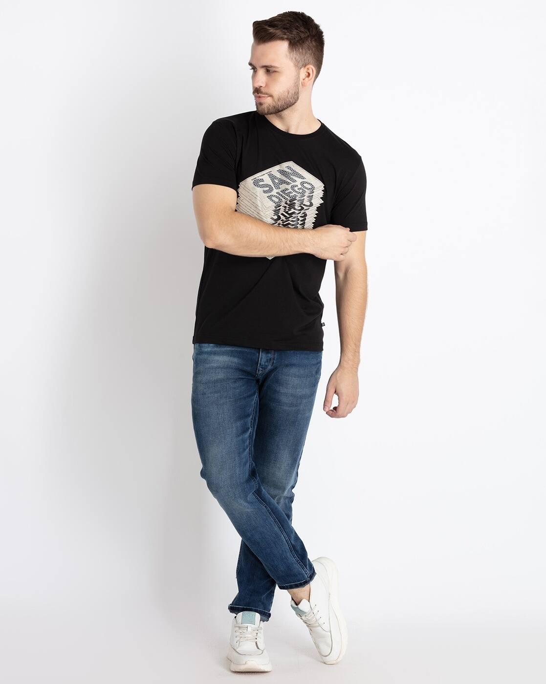 Men Graphic Print Regular Fit Crew-Neck T-Shirt