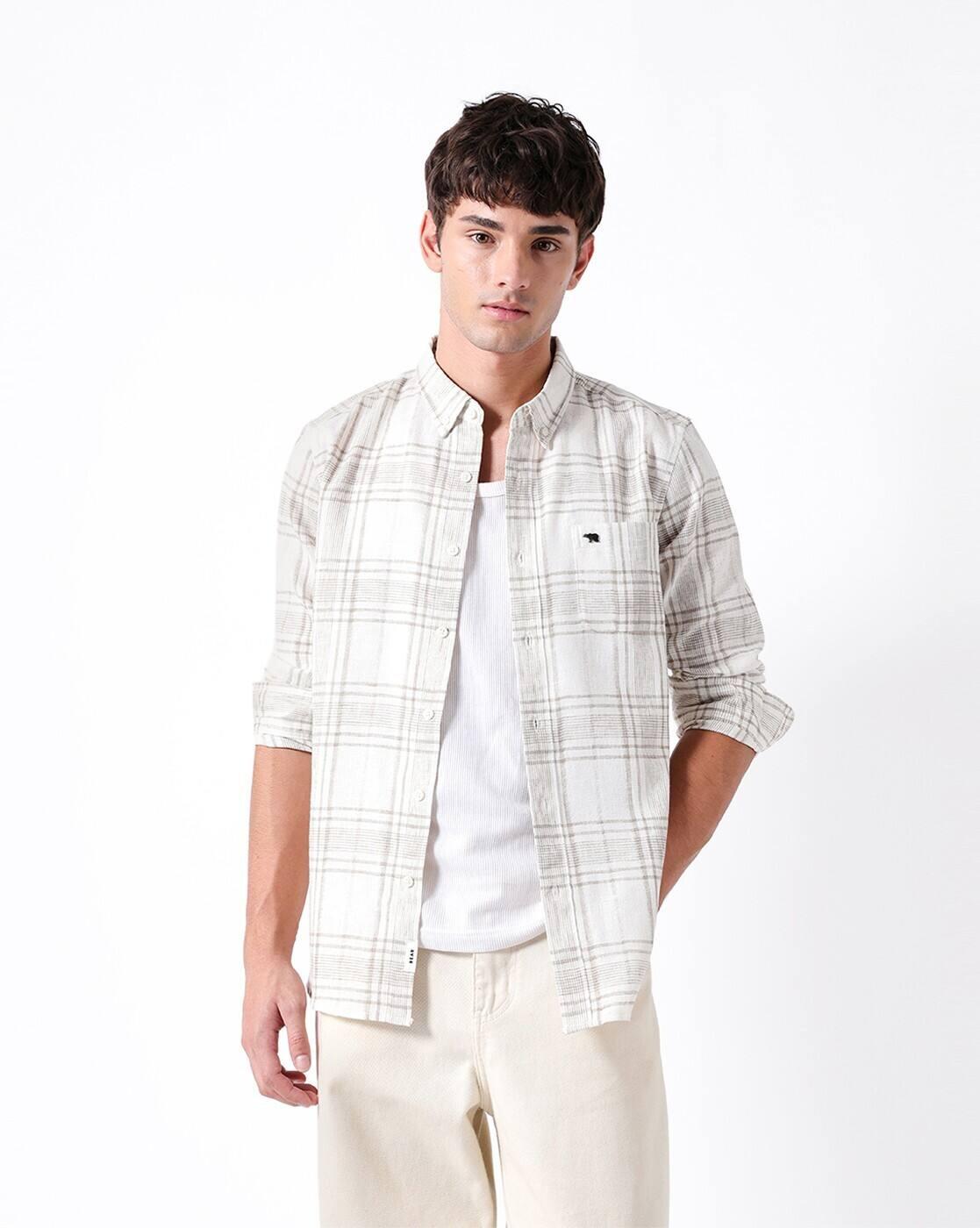 Men Checked Slim Fit Shirt with Button-Down Collar