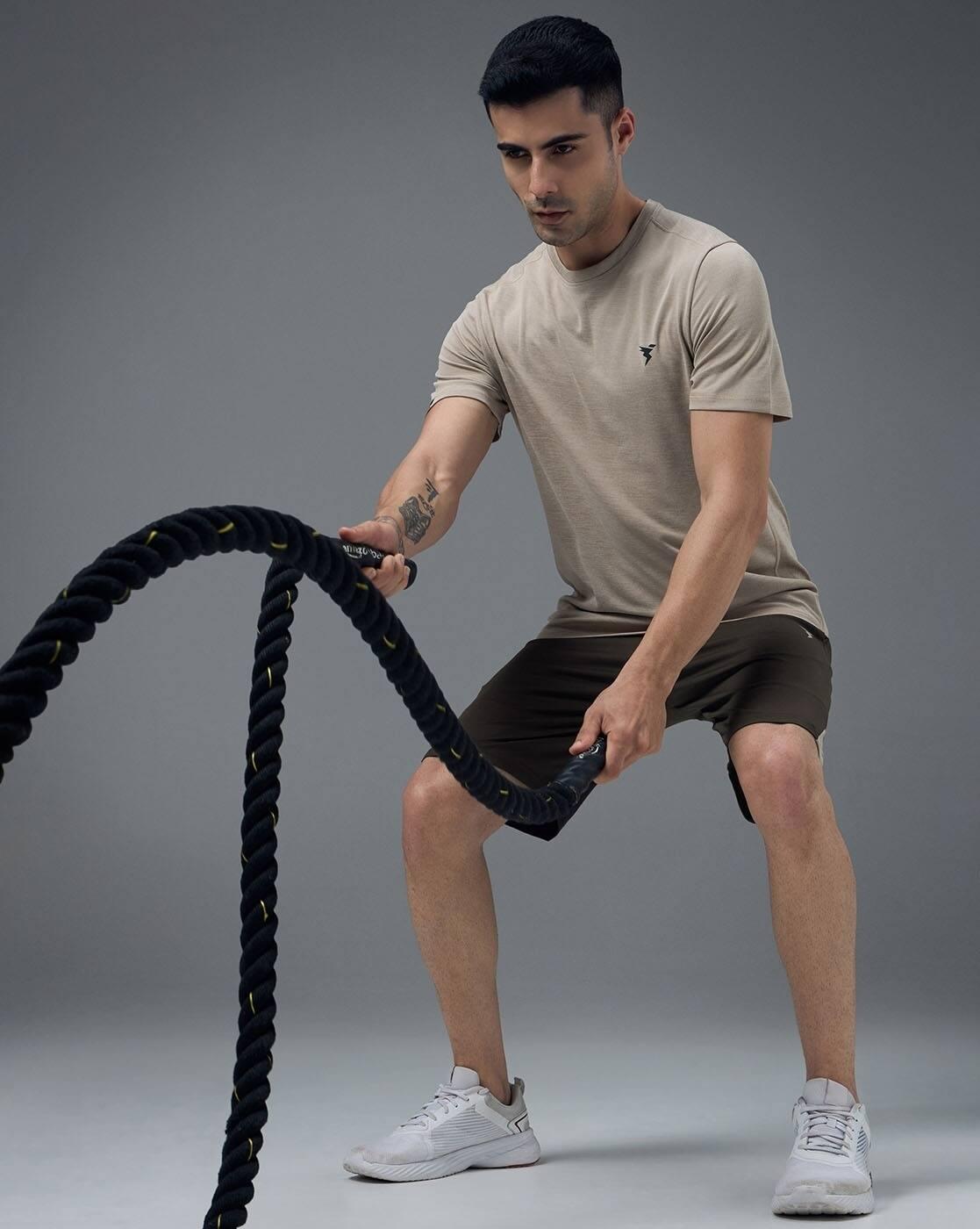 Men Slim Fit Mid-Rise Shorts