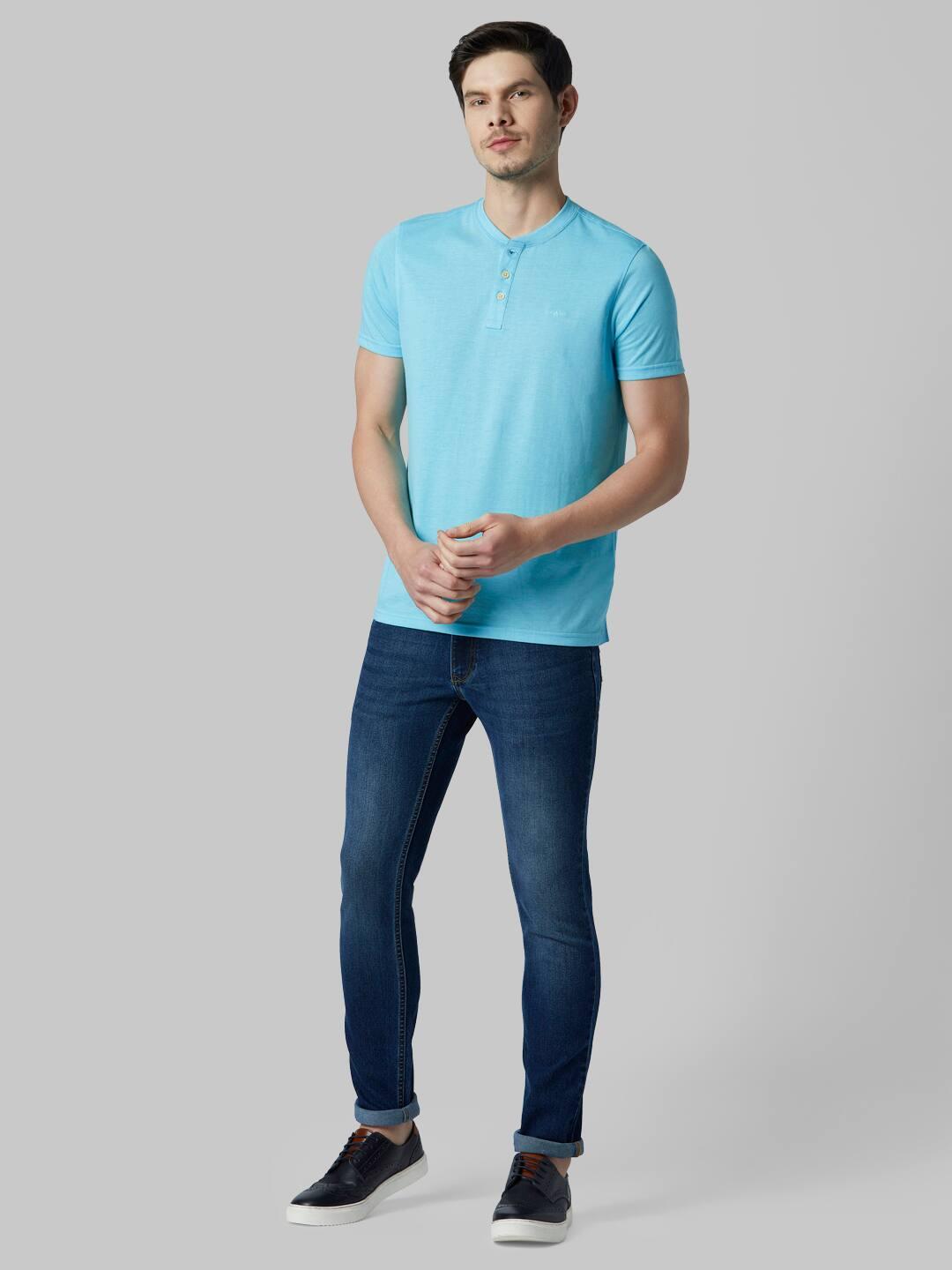Mid-Rise Straight Fit Jeans