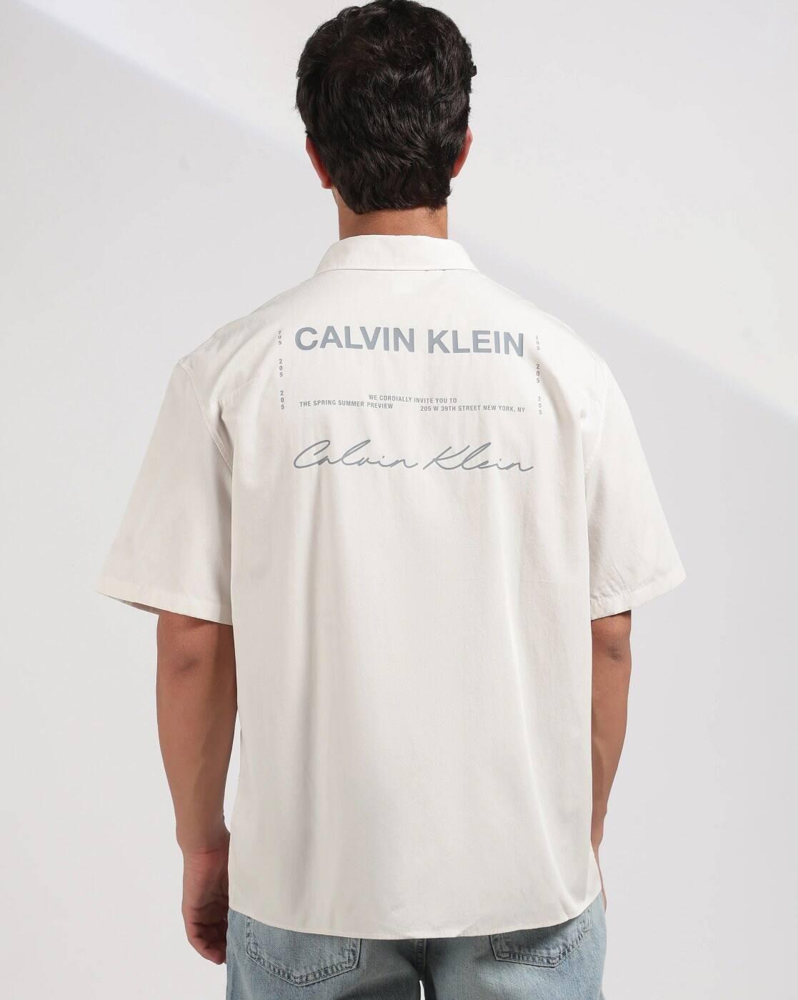 Men Relaxed Fit Shirt with Curved Hem