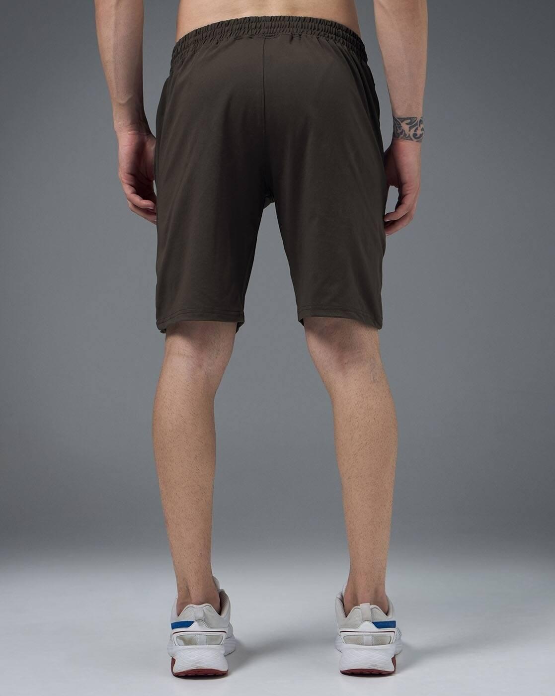 Men Slim Fit Mid-Rise Shorts
