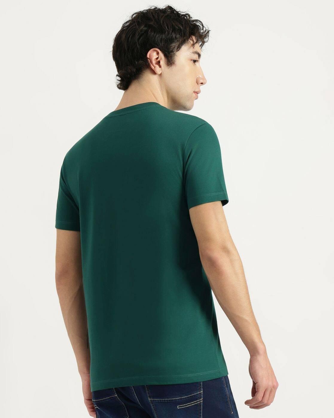 Men Typographic Print Regular Fit Round-Neck T-Shirt