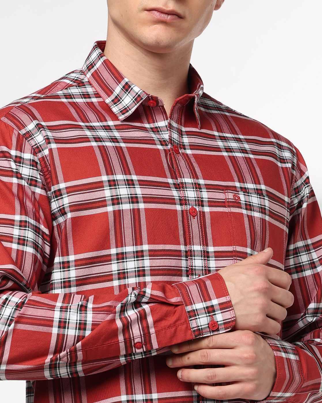 Men Checked Slim Fit Cotton Shirt with Patch Pocket