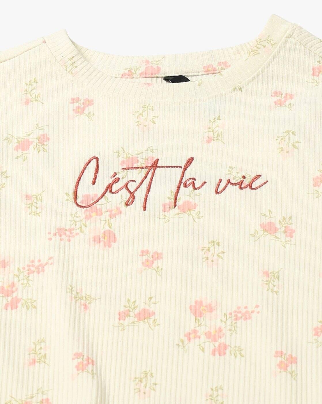 Women Floral Print Regular Fit Crew-Neck T-Shirt
