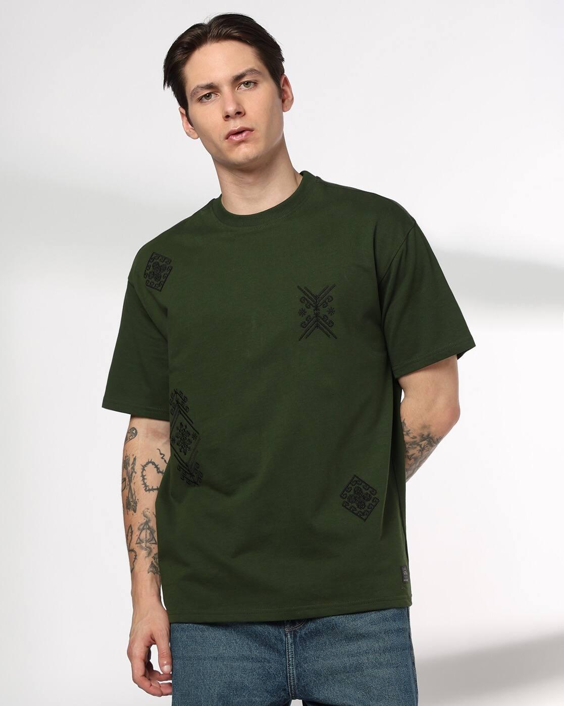 Men Embroidered Boxy Fit Crew-Neck T-Shirt