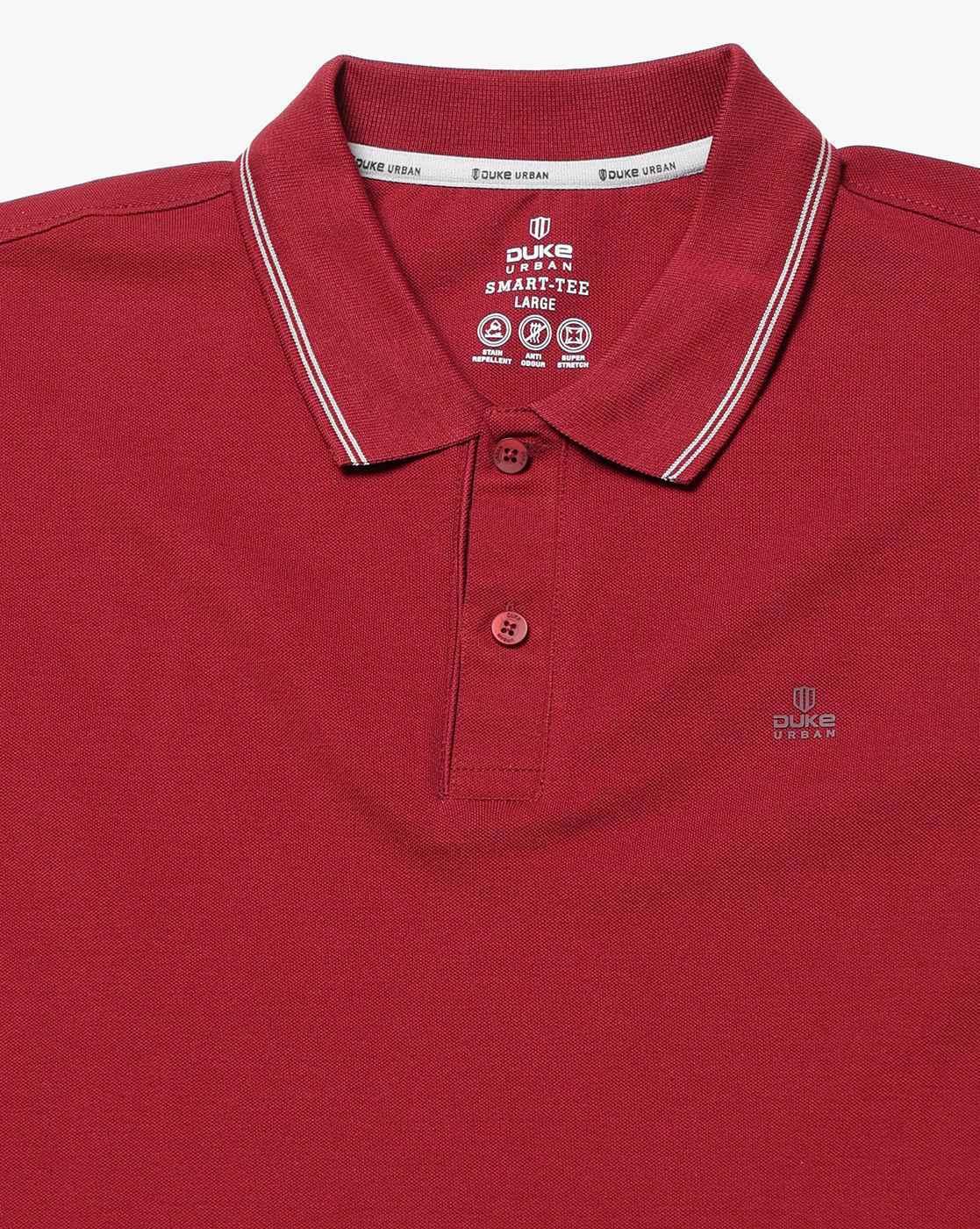 Men Regular Fit Polo T-Shirt with Contrast Tipping
