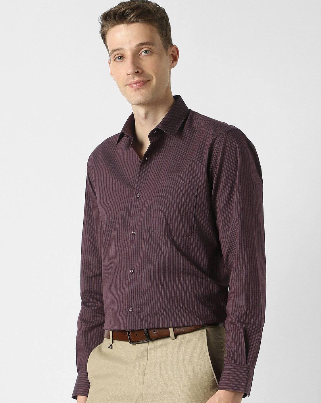 Men Striped Regular Fit Shirt with Spread Collar