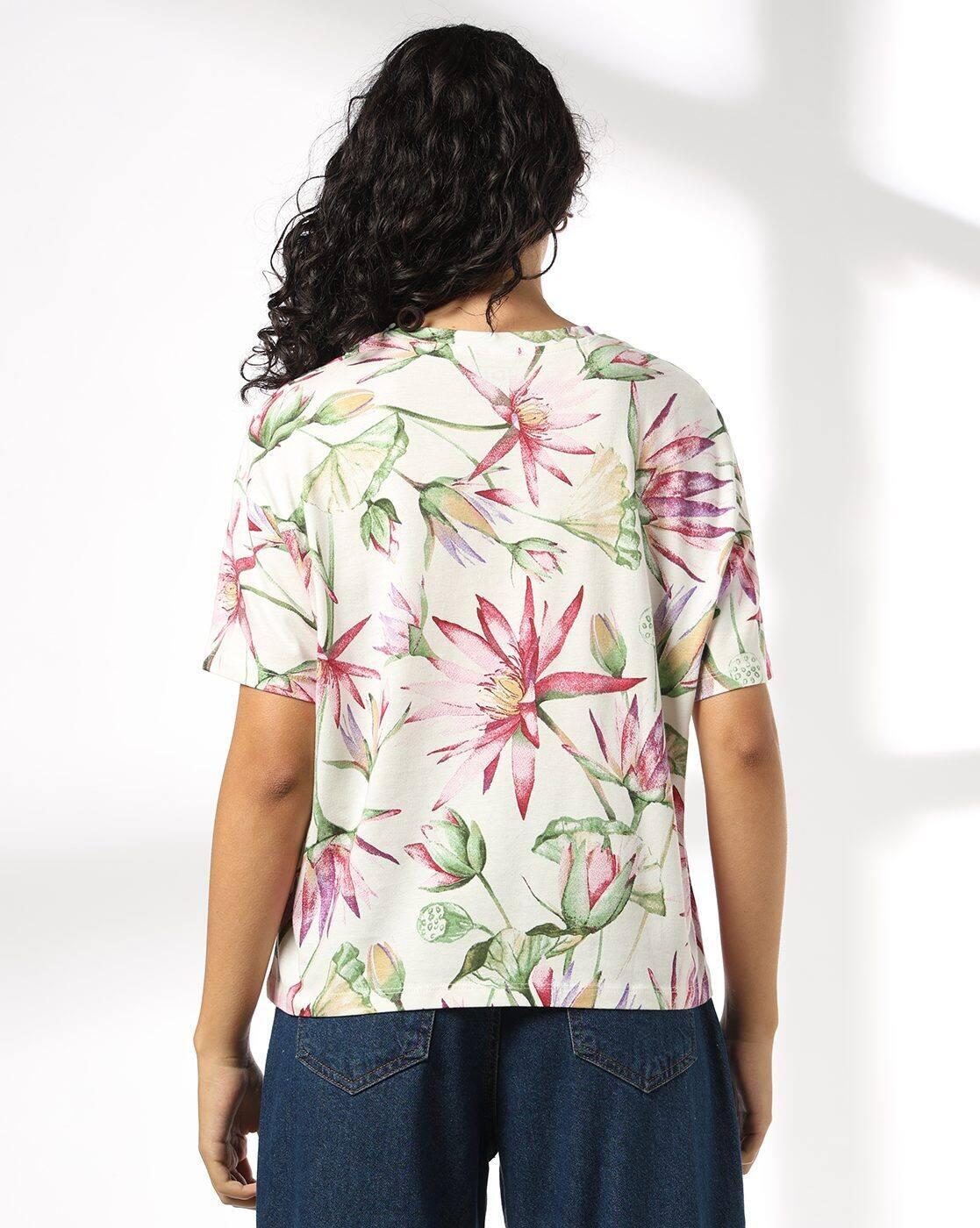 Women Floral Print Regular Fit Crew-Neck T-Shirt