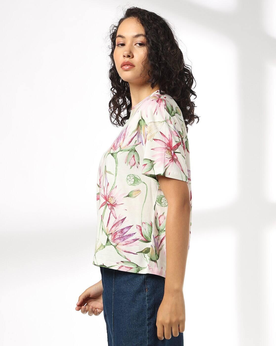 Women Floral Print Regular Fit Crew-Neck T-Shirt