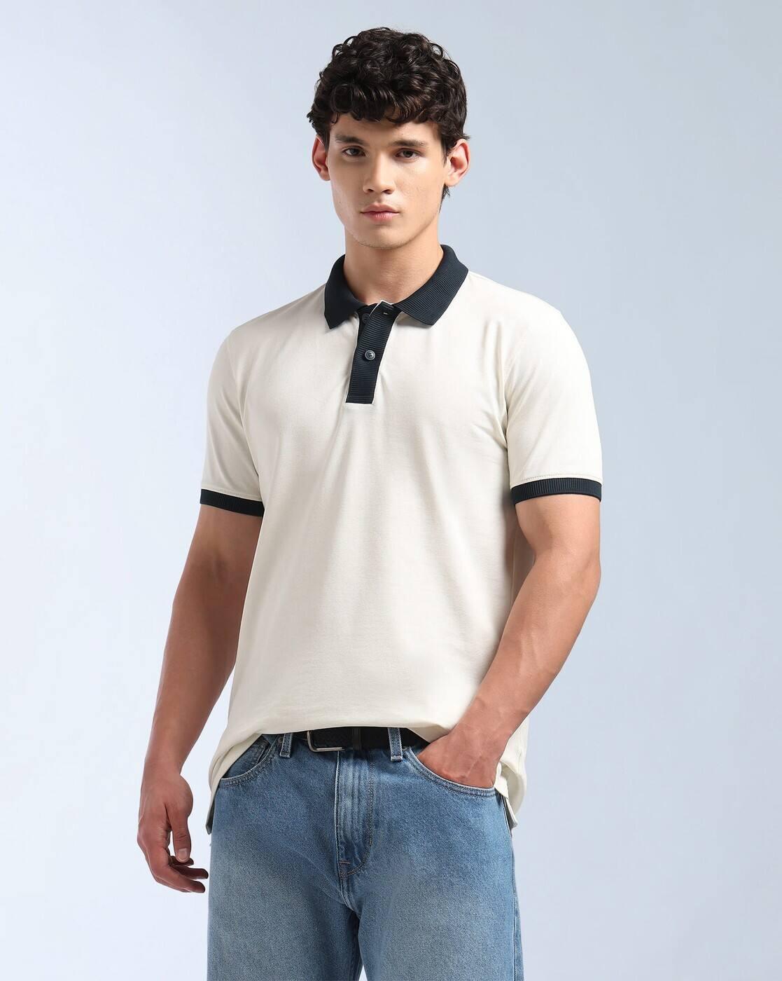 Men Solid Regular Fit Polo Shirt