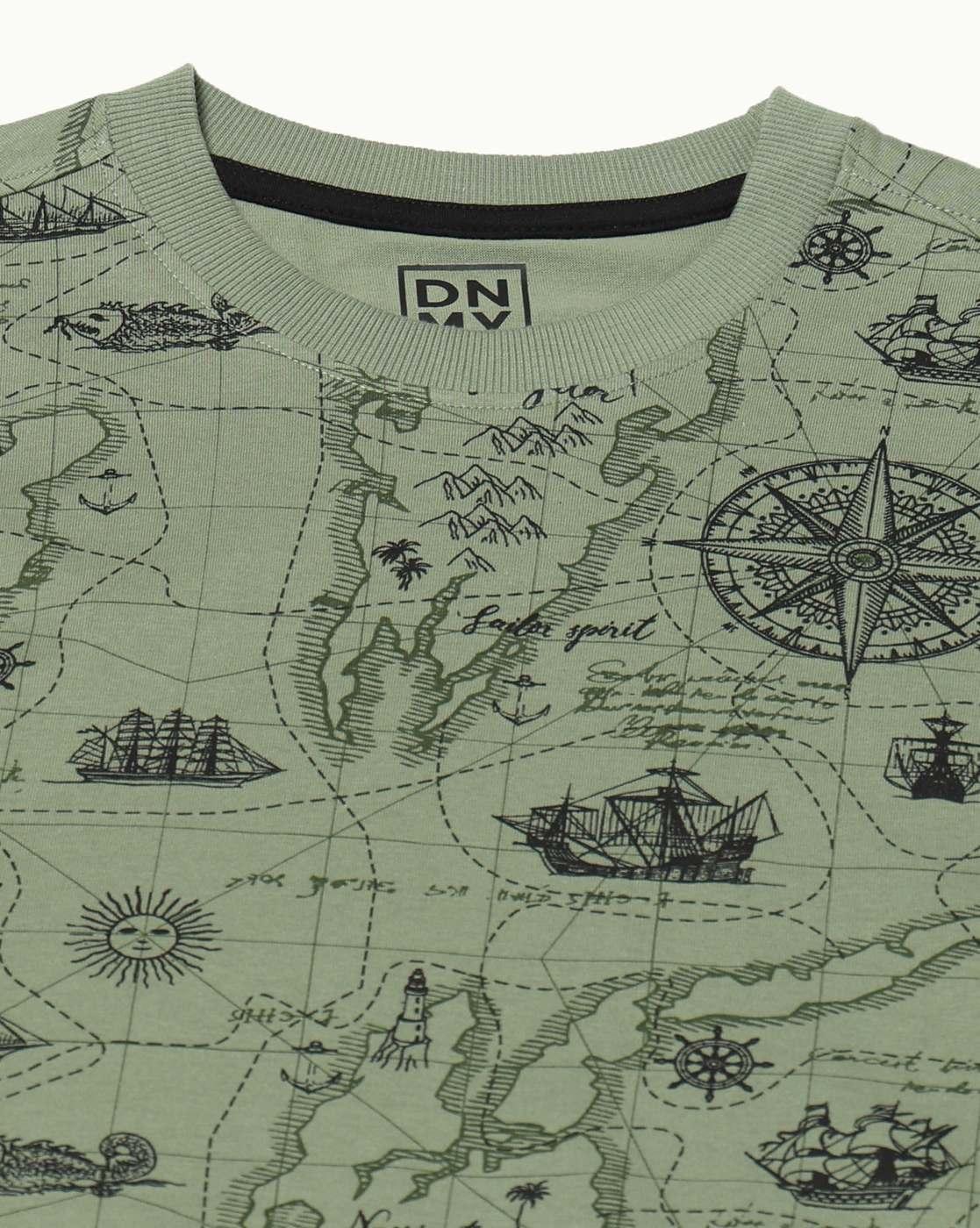 Men Graphic Print Regular Fit Crew-Neck T-Shirt