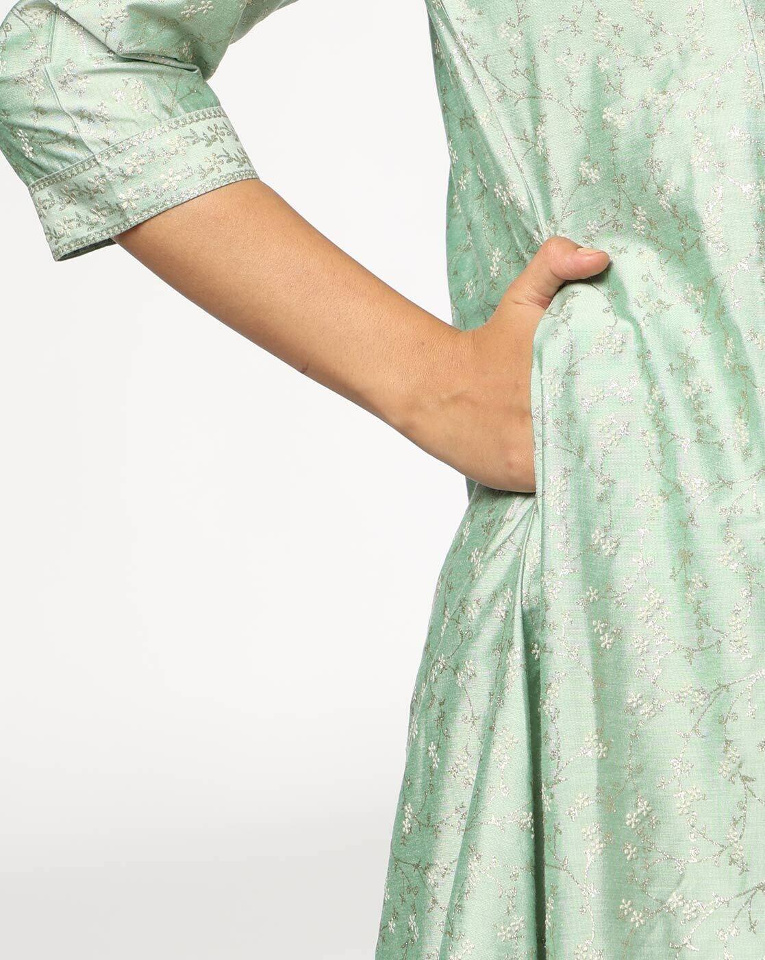 Women Floral Print A-Line Kurta with Insert Pocket