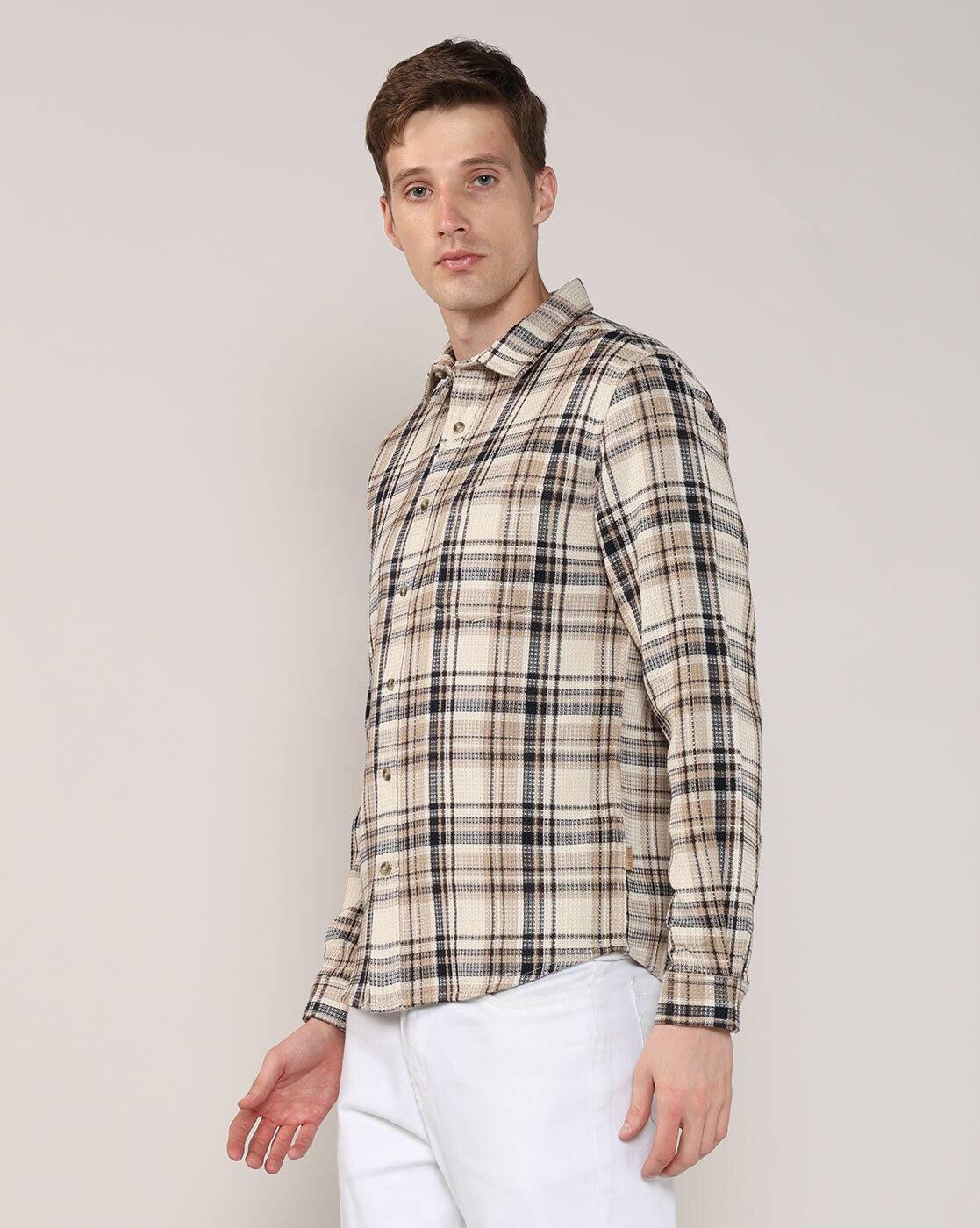 Men Checked Regular Fit Shirt with Patch Pocket