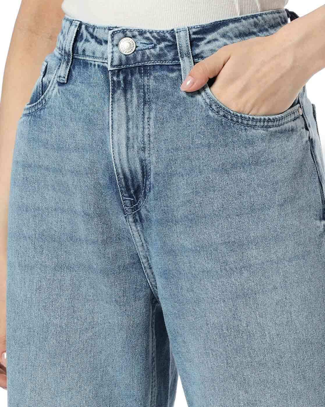 Women High-Rise Straight Jeans