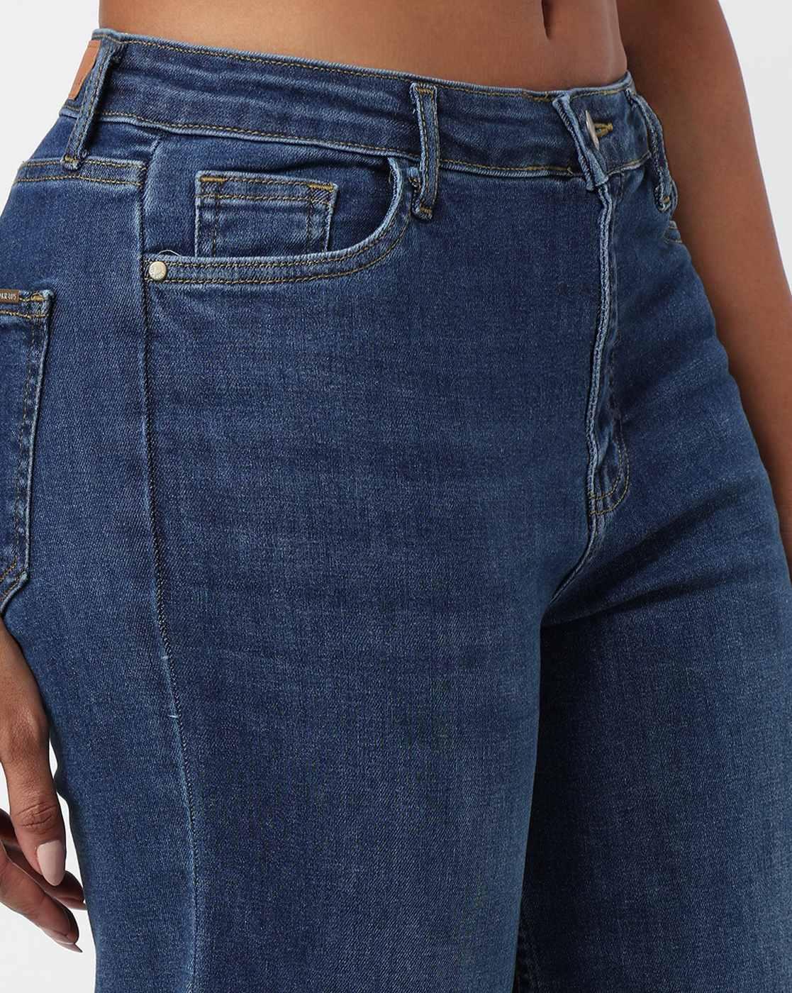 Women High-Rise Relaxed Fit Jeans
