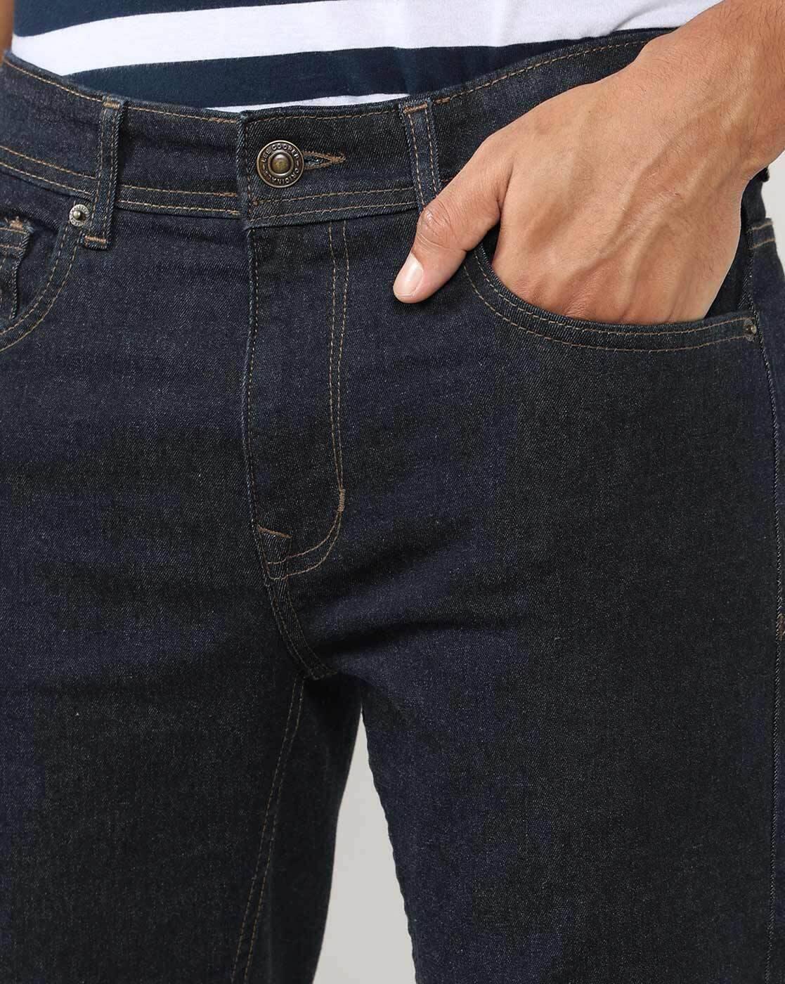 Men Lightly Washed Slim Fit Jeans