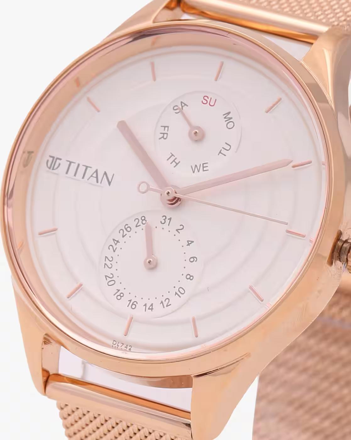 Multifunction Watch with Metallic Strap-NU2670WM07
