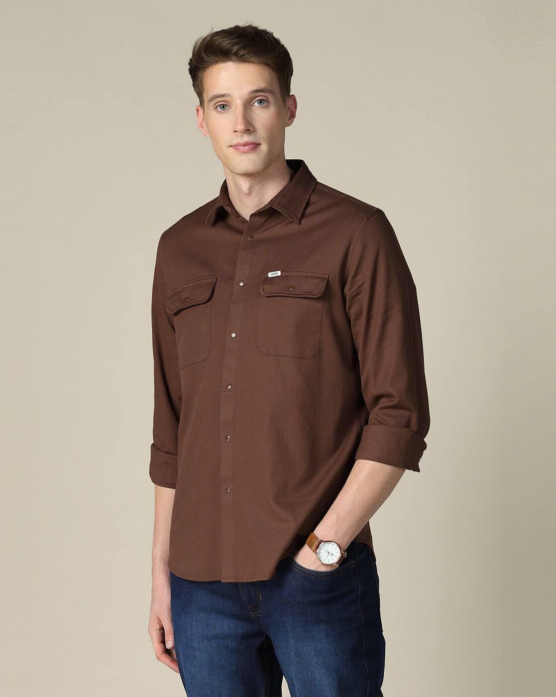 Men Regular Fit Spread-Collar Shirt