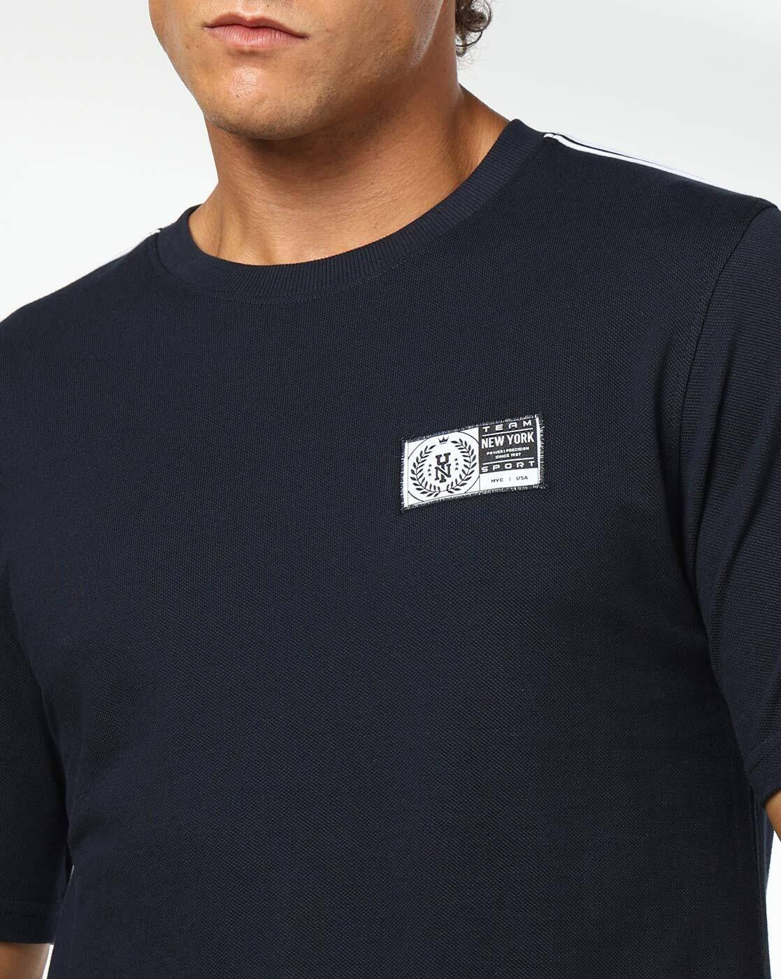 Men Printed Regular Fit Crew-Neck T-Shirt