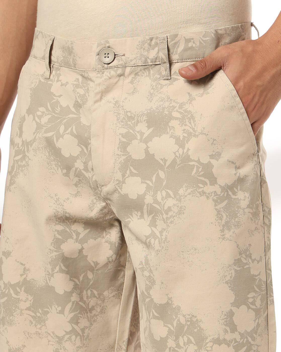 Men Floral Print Regular Fit Shorts