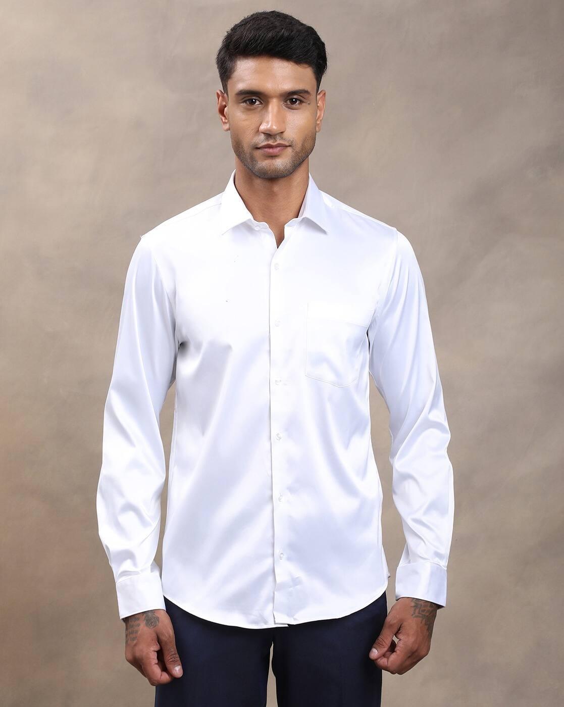 Men Slim Fit Shirt with Patch Pocket