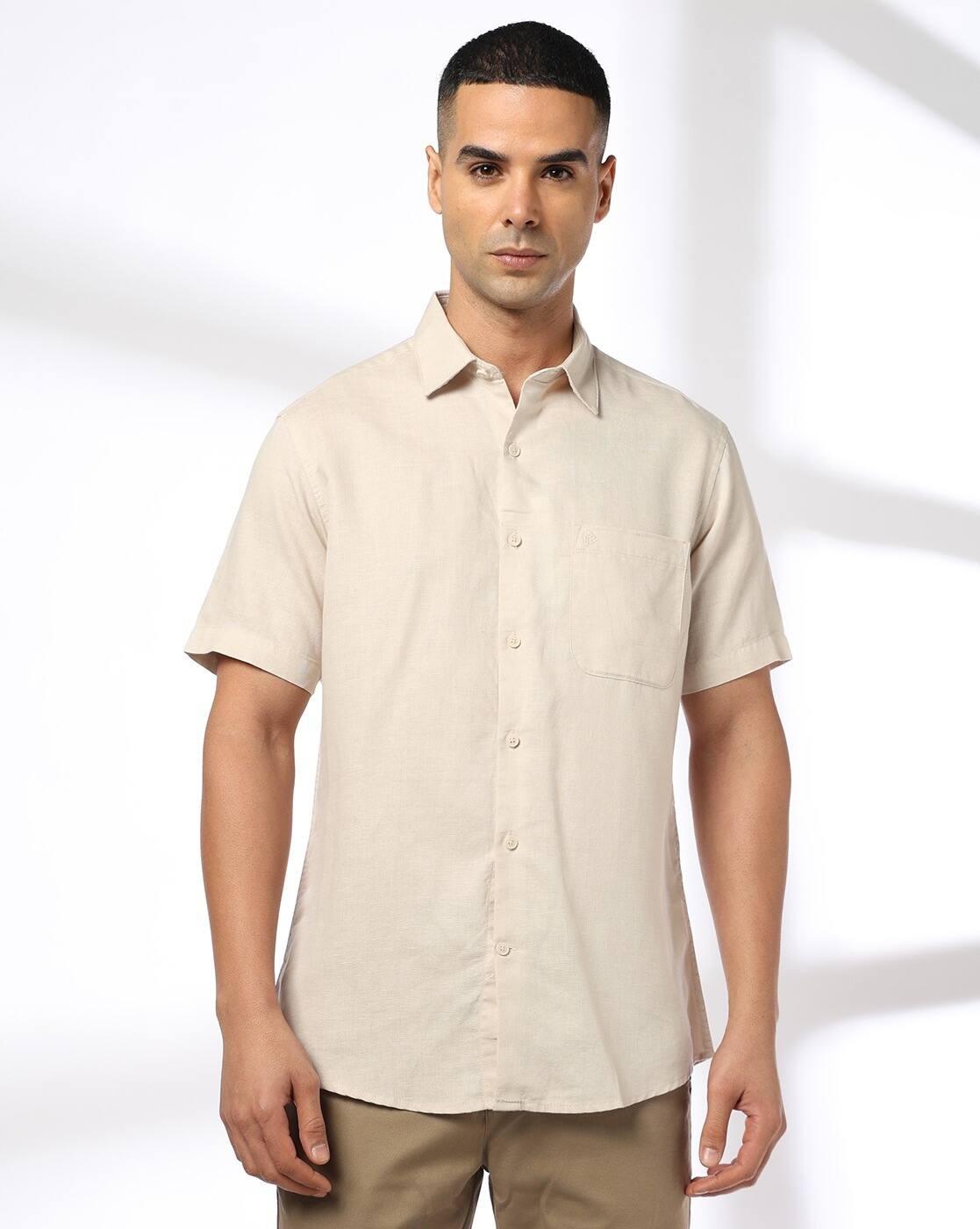 Men Slim Fit Shirt with Patch Pocket
