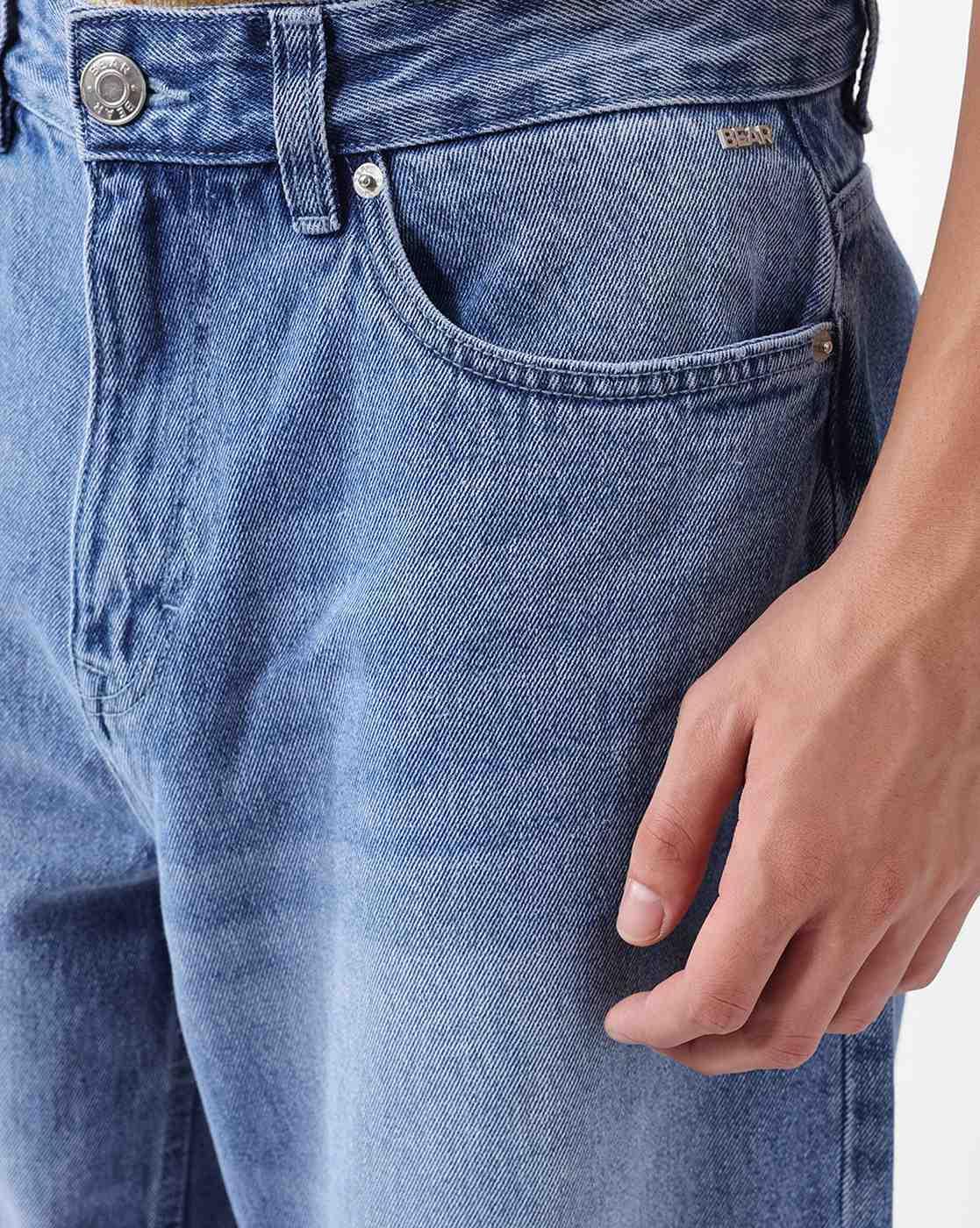 Mid Rise Baggy Jeans