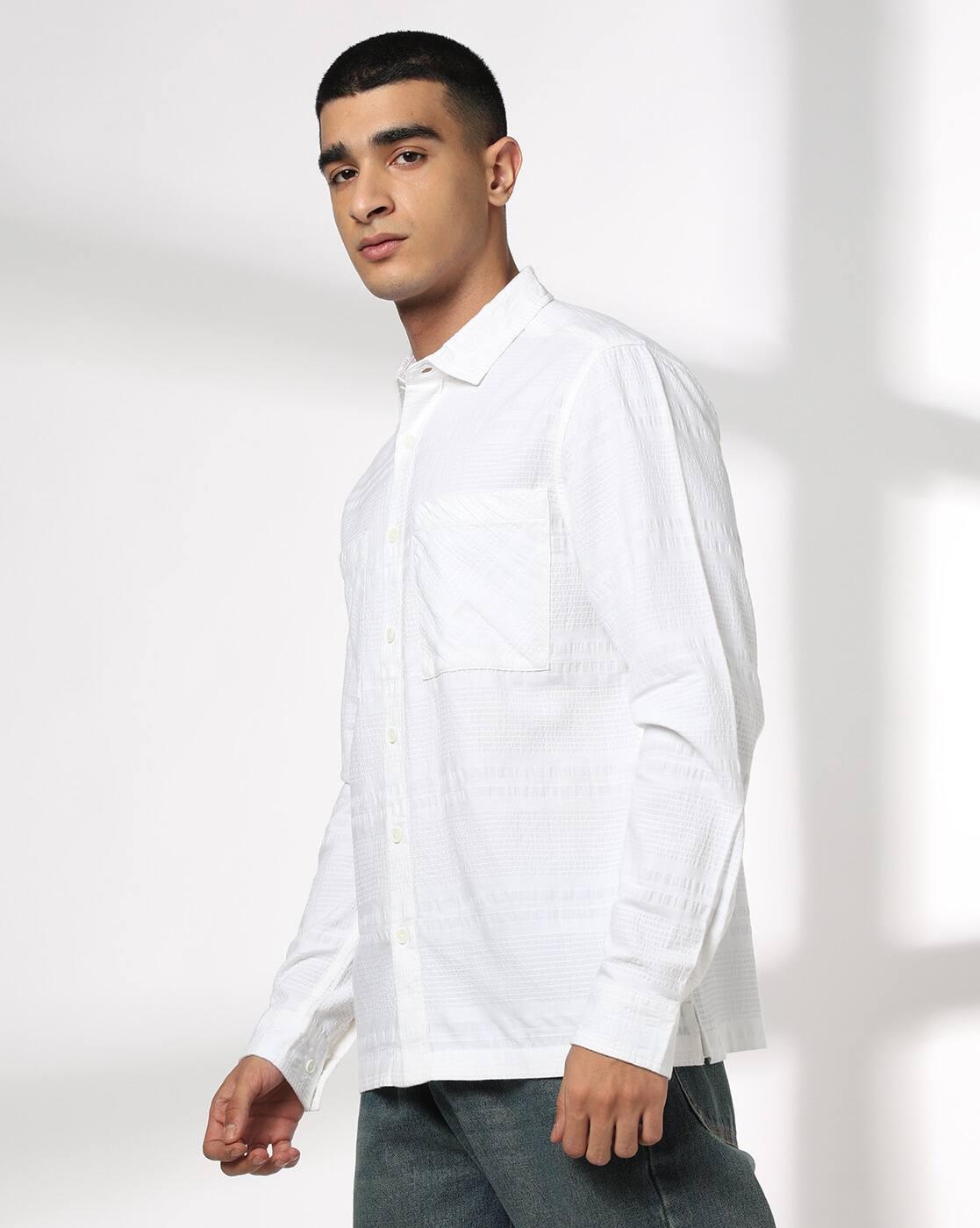 Men Patterned Regular Fit Shirt with Patch Pockets