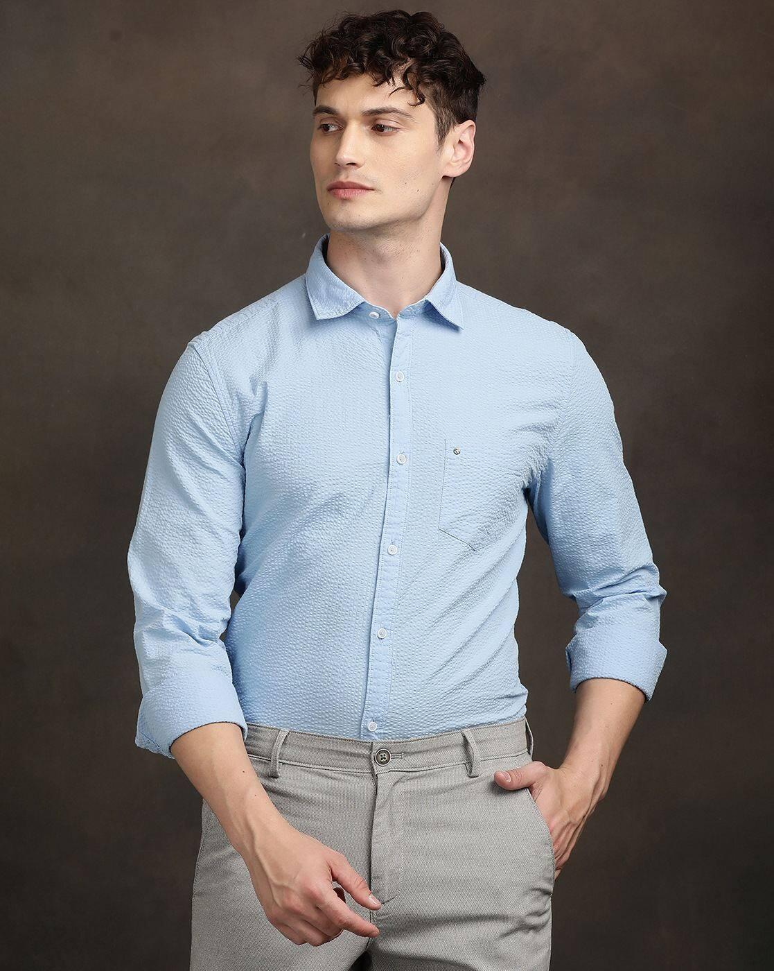 Men Spread-Collar Slim Fit Shirt