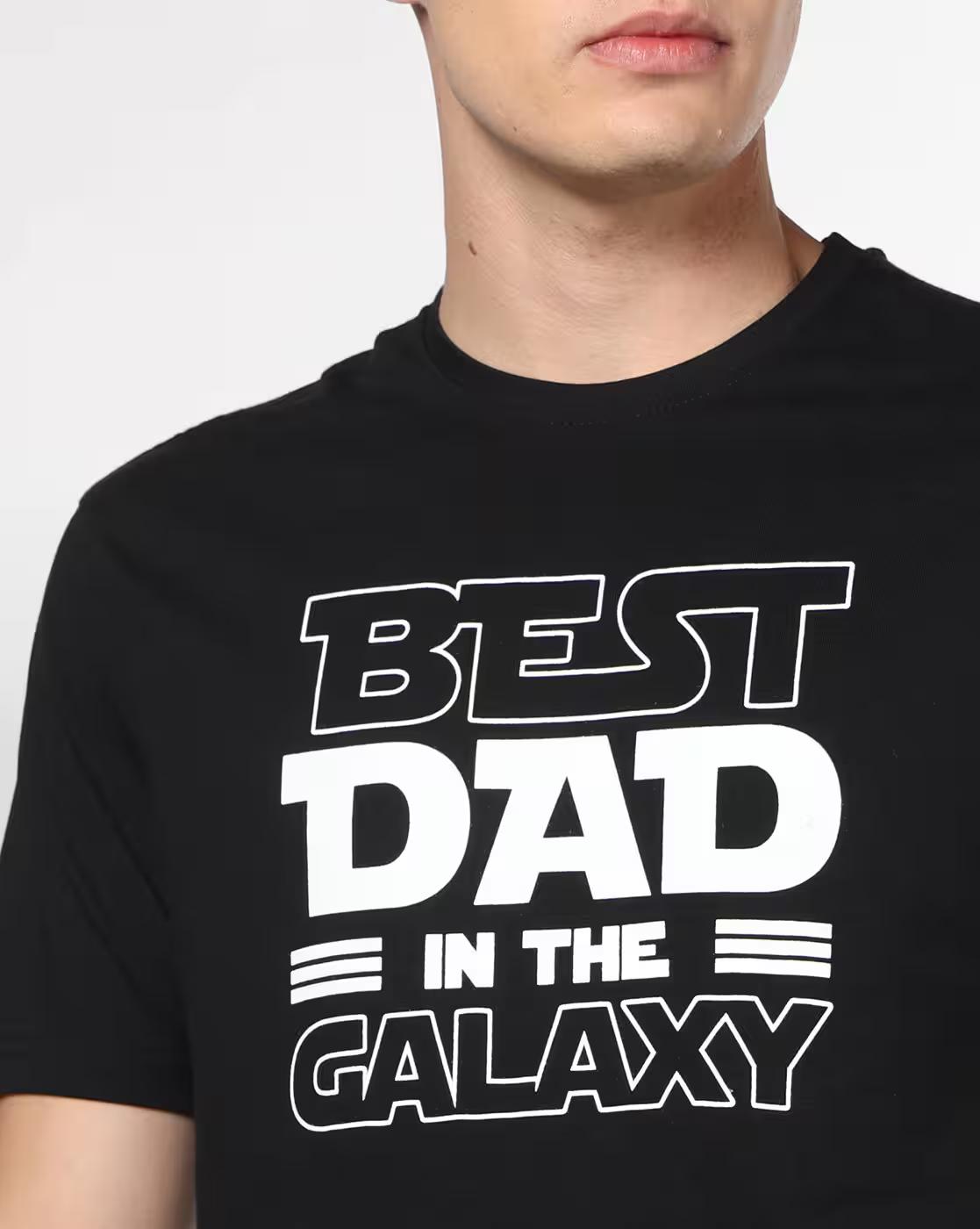 Men Typographic Print Regular Fit Crew-Neck T-Shirt