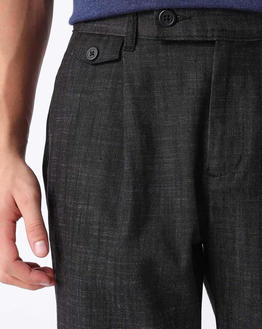 Men Straight Fit Pleated Trouser