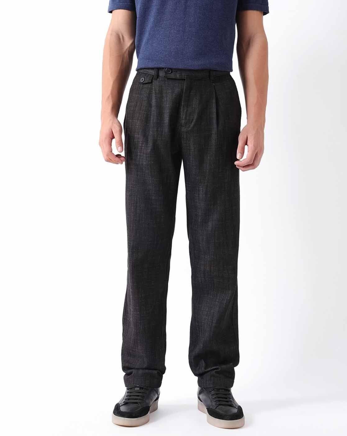 Men Straight Fit Pleated Trouser
