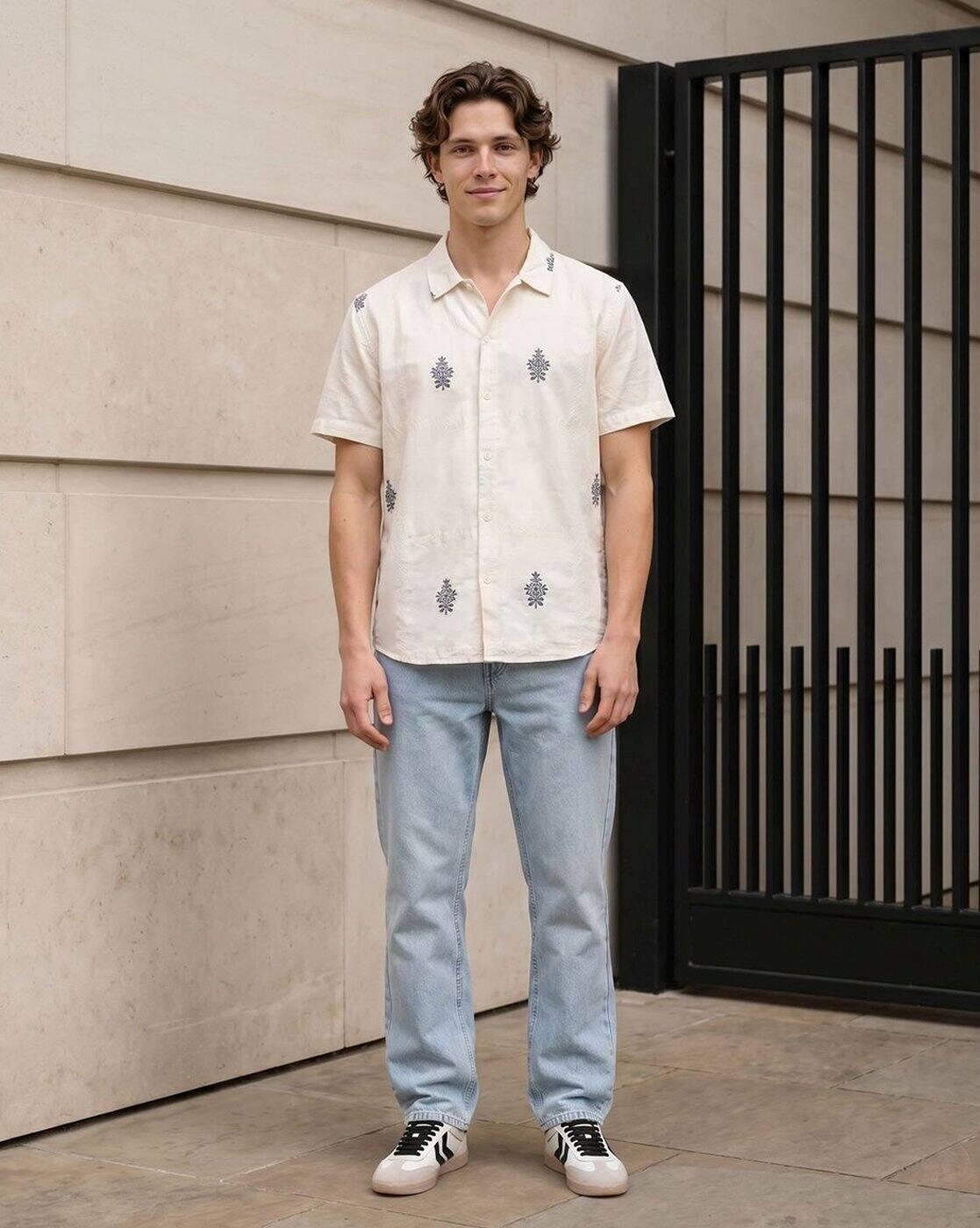 Men Floral Motif Jacquard Regular Fit Shirt