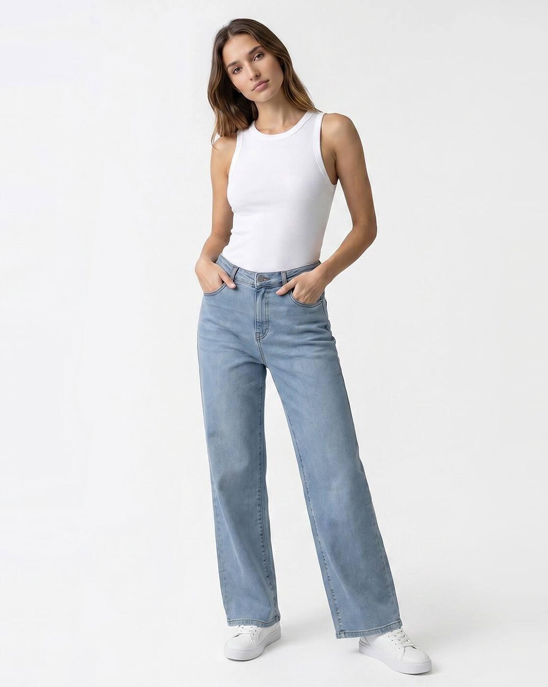 Women High-Rise Relaxed Fit Jeans