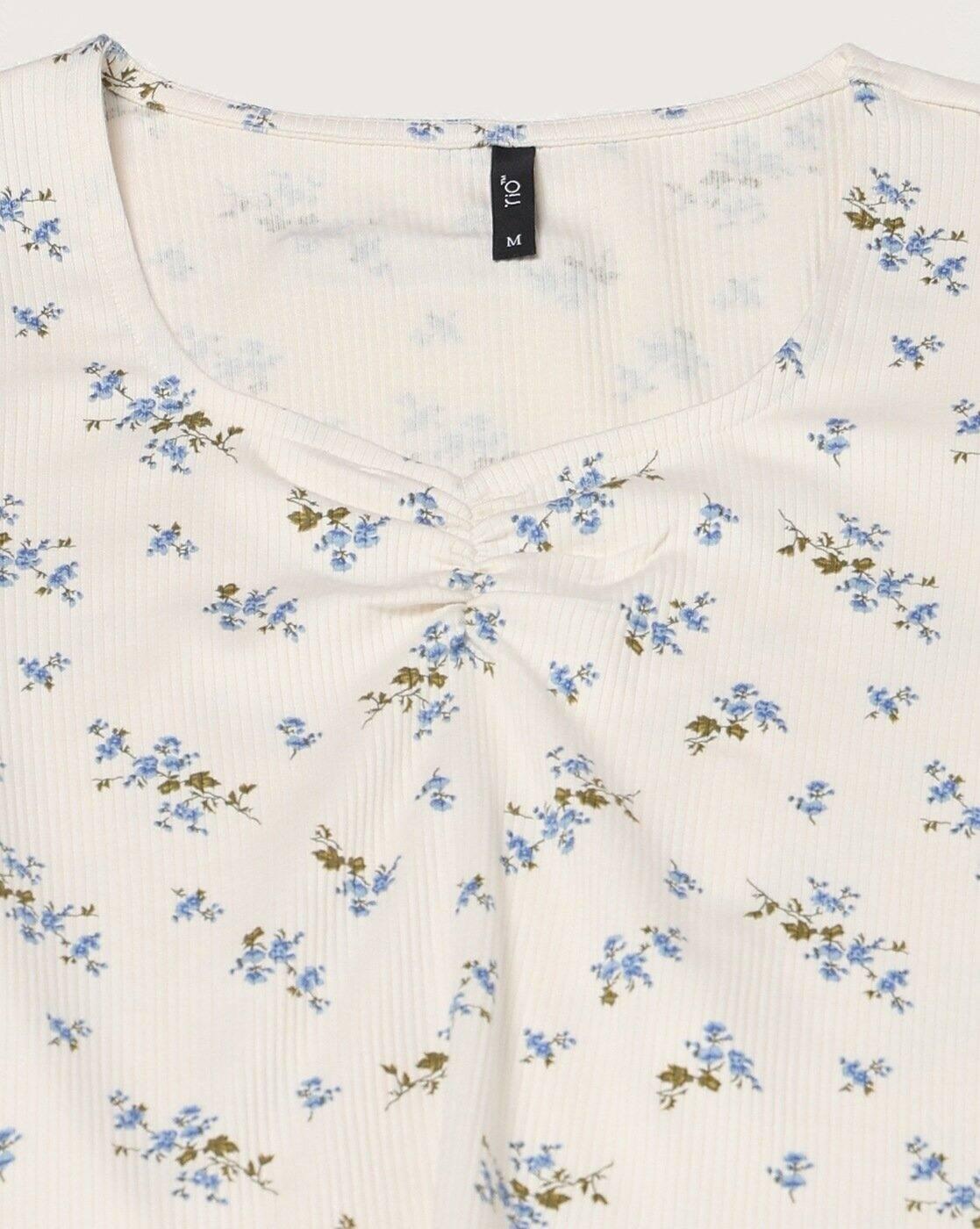 Women Floral Print Slim Fit Sweetheart-Neck T-Shirt