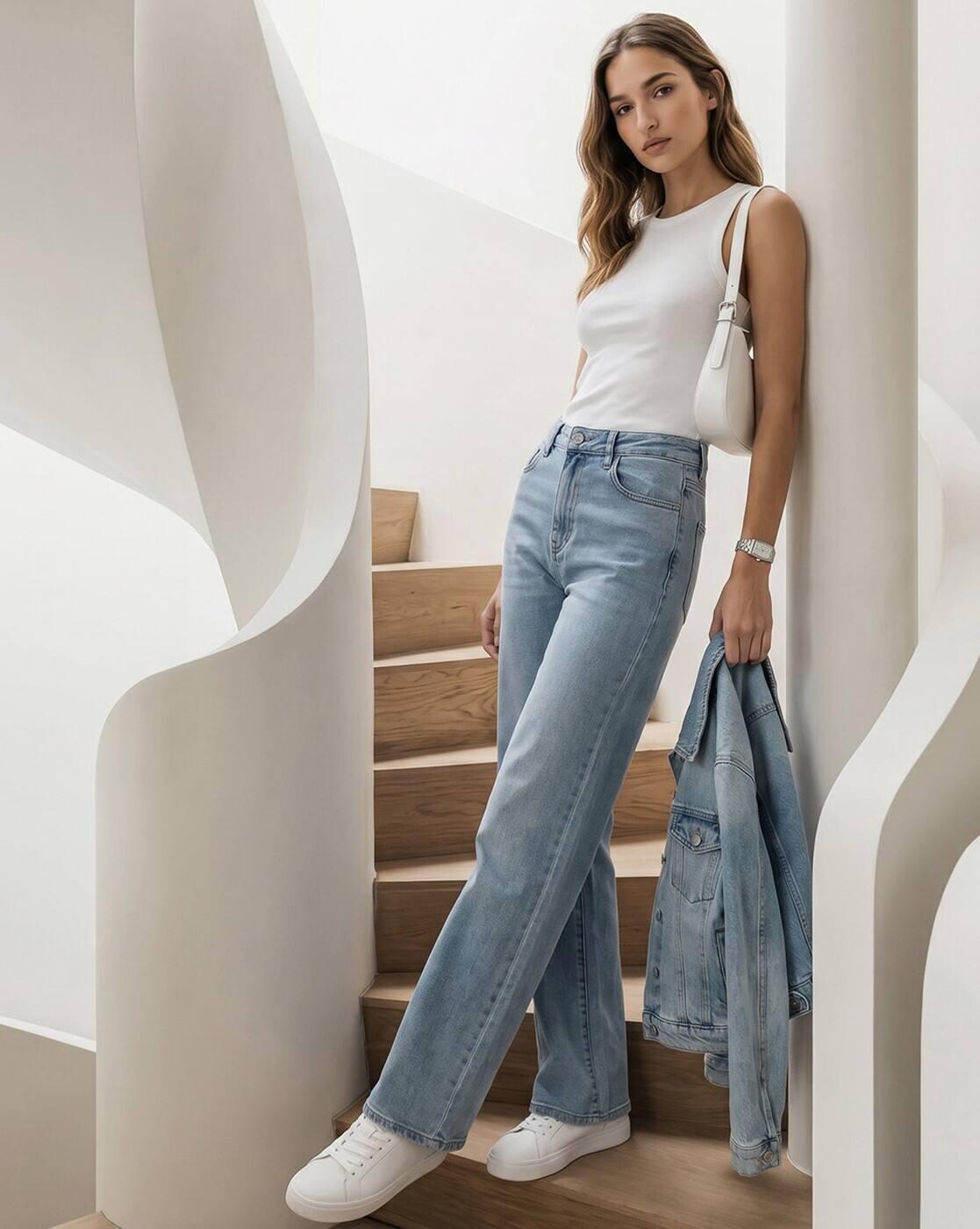 Women High-Rise Relaxed Fit Jeans