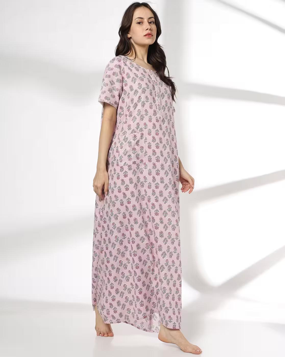 Women Floral Print Round-Neck Nighty