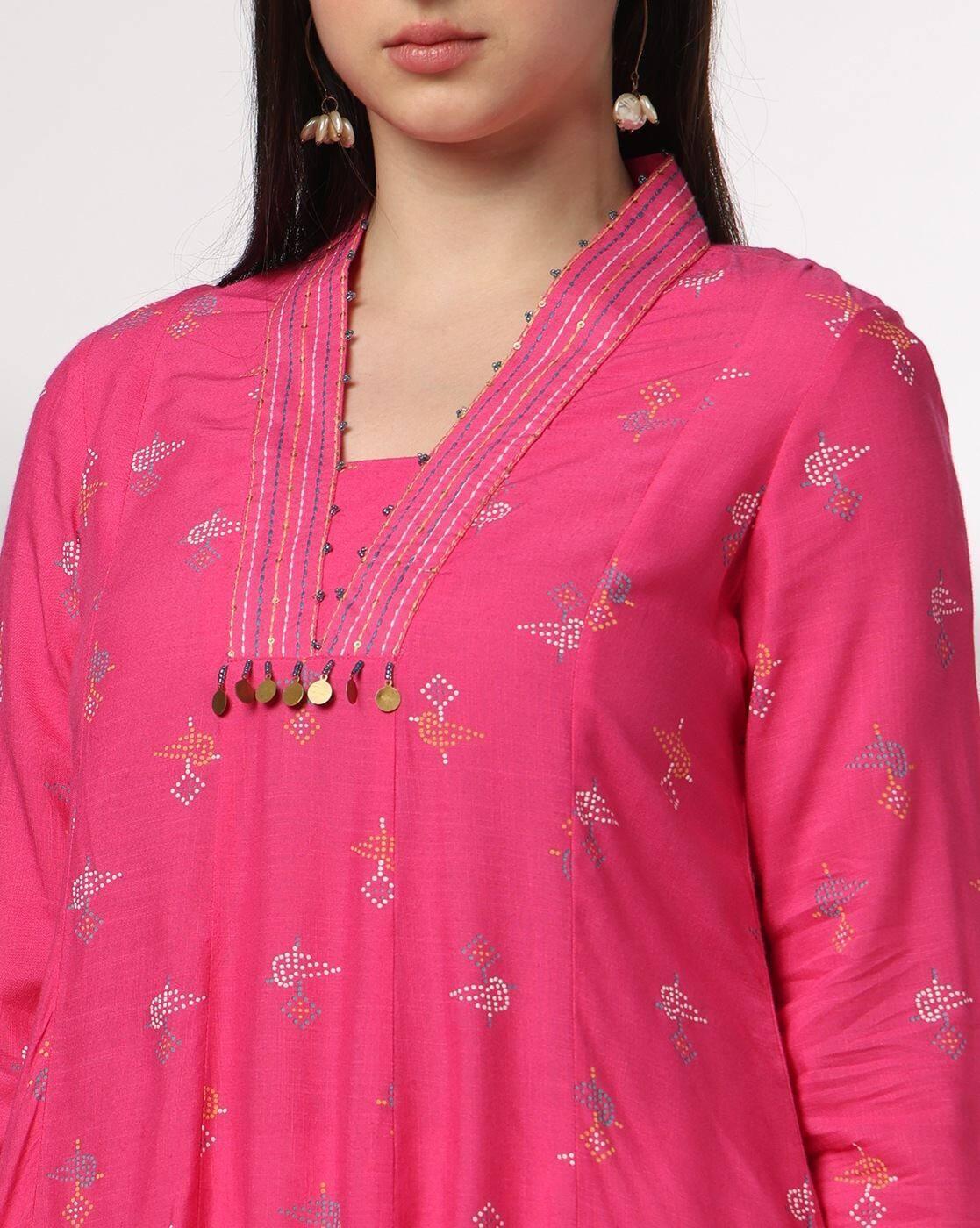 Women Embroidered Flared Kurta
