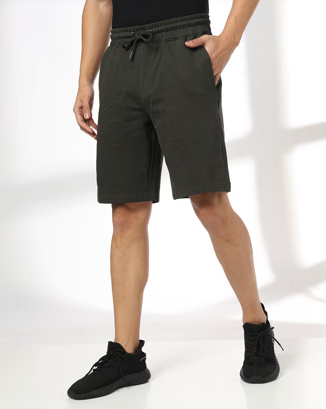 Men Crushed Regular Fit Shorts