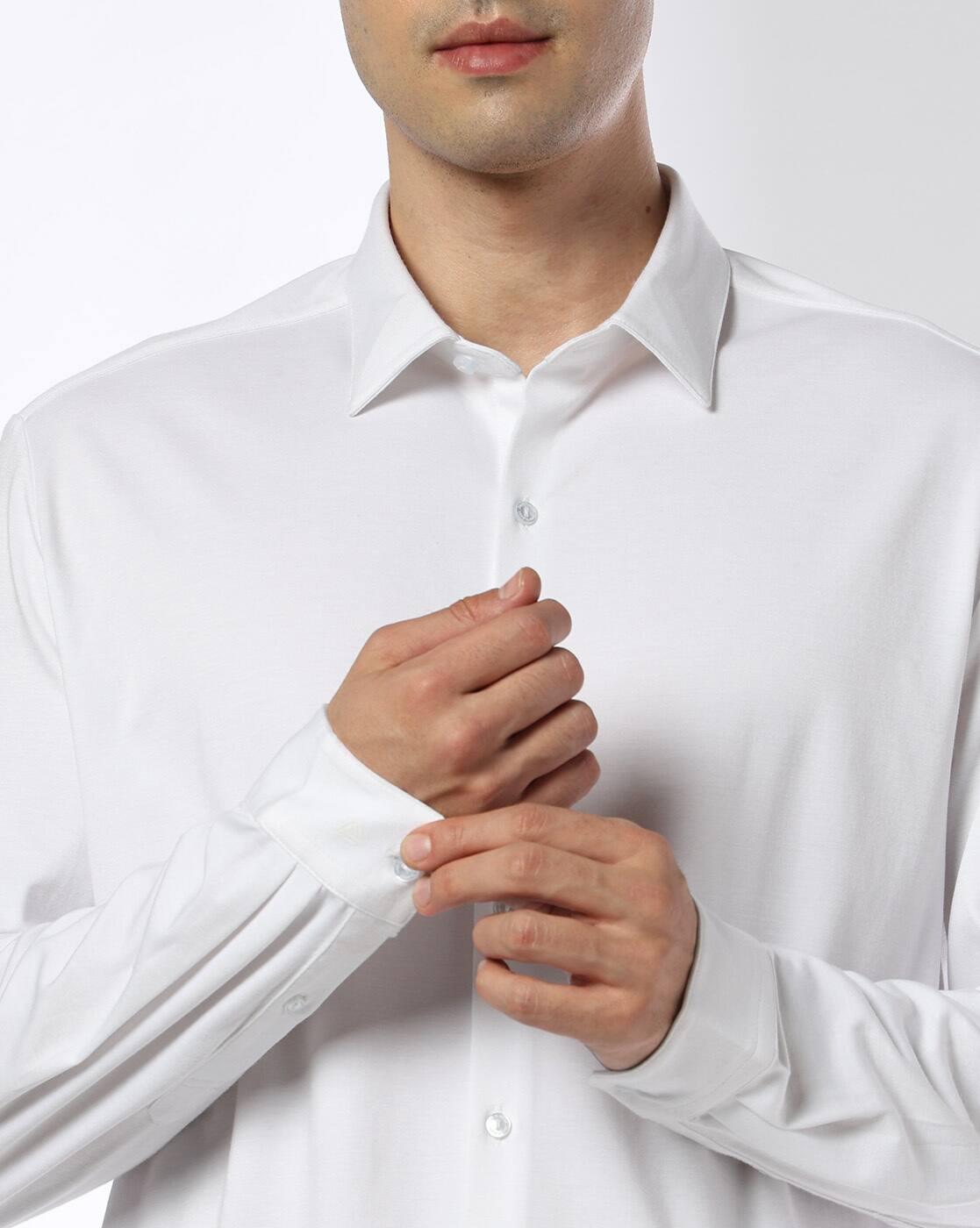 Men Slim Fit Structured Stretchable Formal Shirt