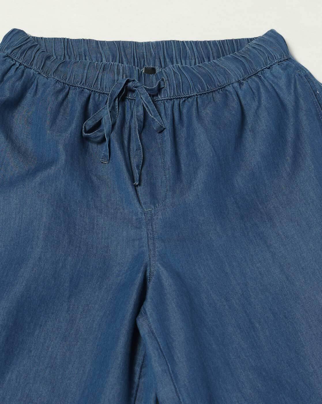 Women Regular Fit Pants with Insert Pockets
